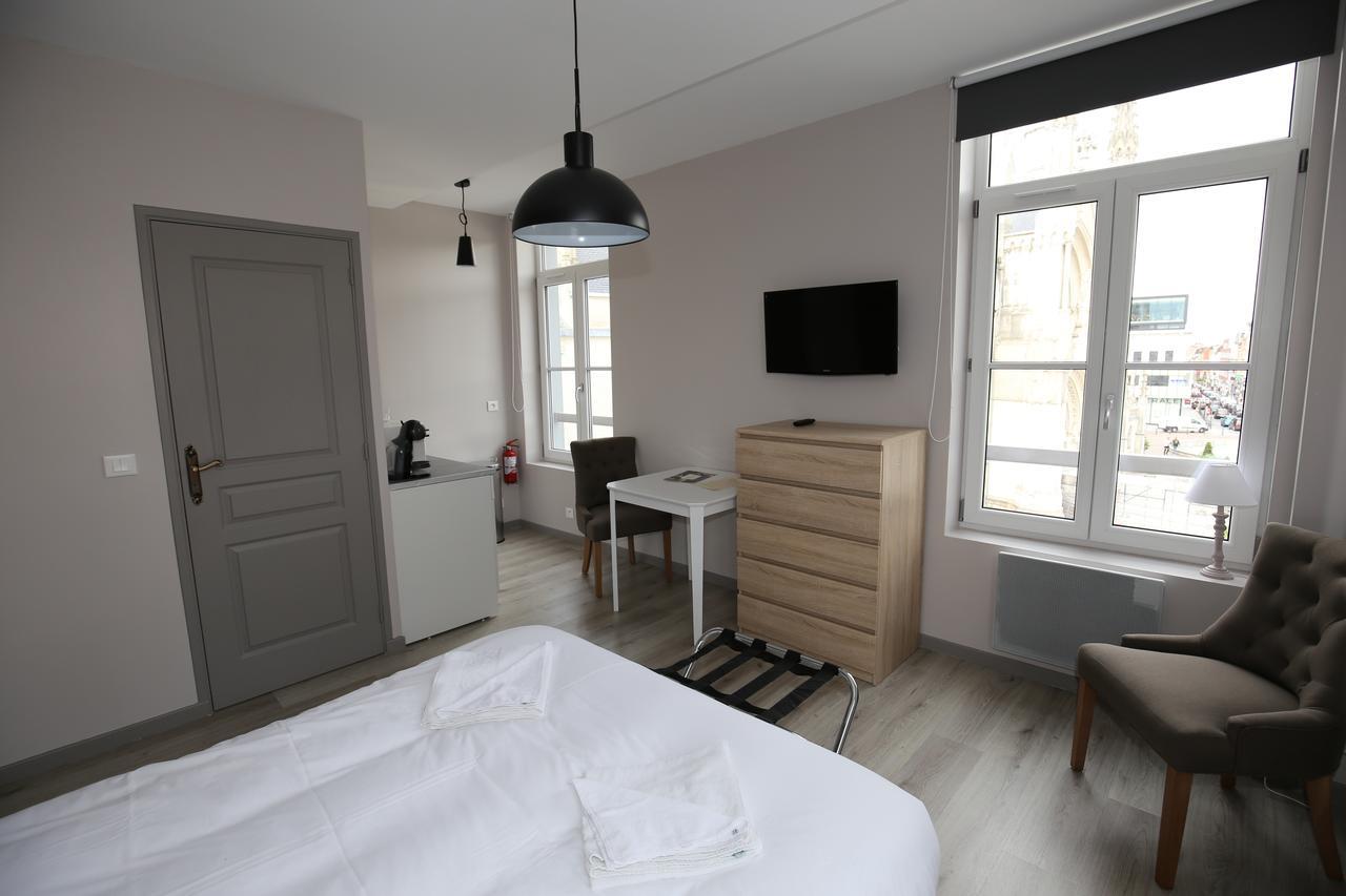 L'Hotel De France รูแบ ภายนอก รูปภาพ
